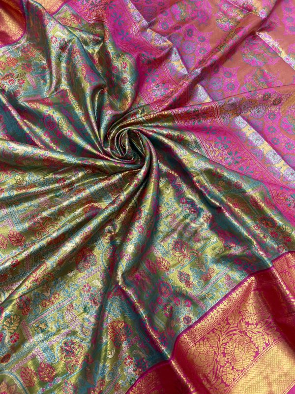 V0030-beautiful kanchipuram inspired silk saree