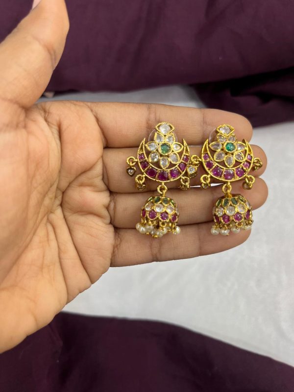 Earrings V00050