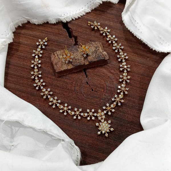 Nacklace V00086
